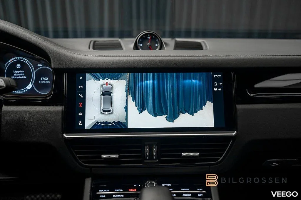 Porsche Cayenne E-Hybrid Platinum 3.79% Pano BOSE 360 Drag 340kW