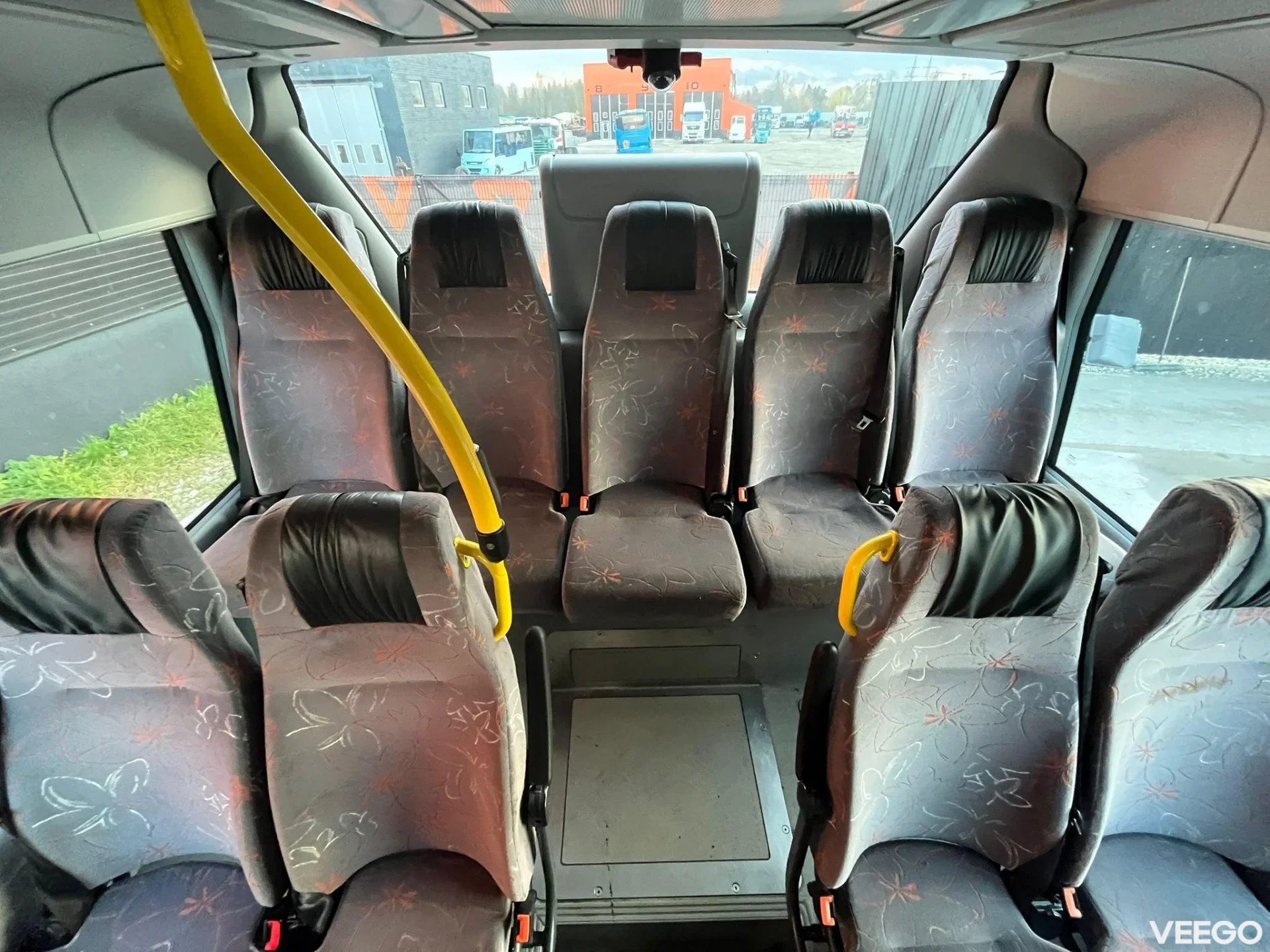 Scania K 320 40 SEATS / AC / AUXILIARY HEATER / WHEELCHAIR RAMP 235kW