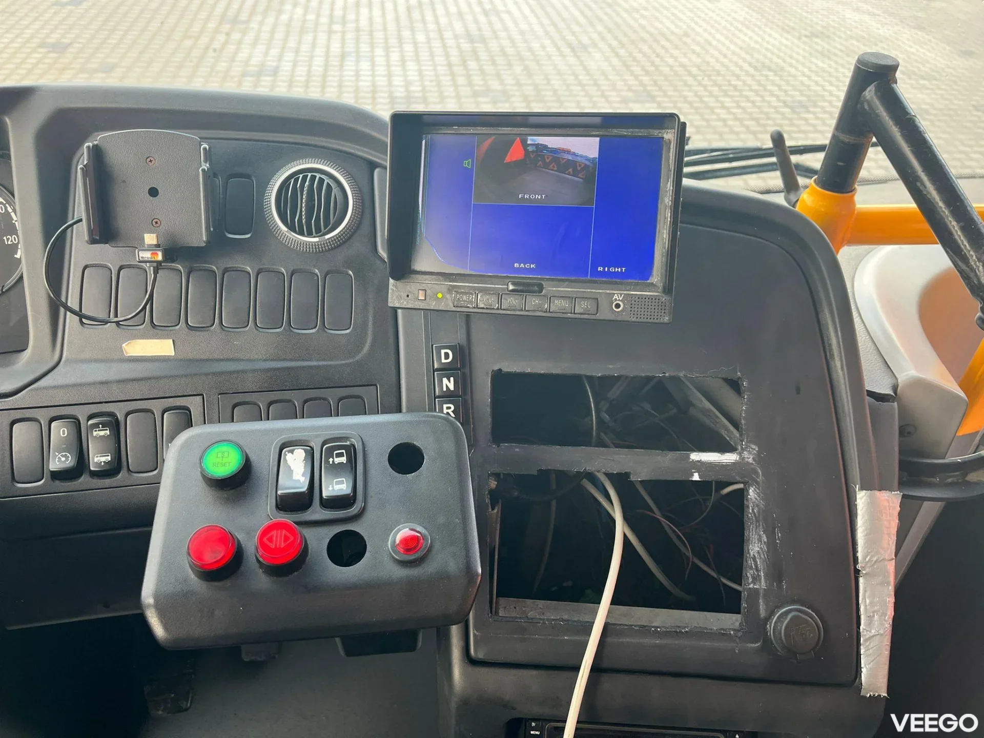 Scania K 280 44 SEATS / AC / AUXILIARY HEATER / WHEELCHAIR RAMP 206kW