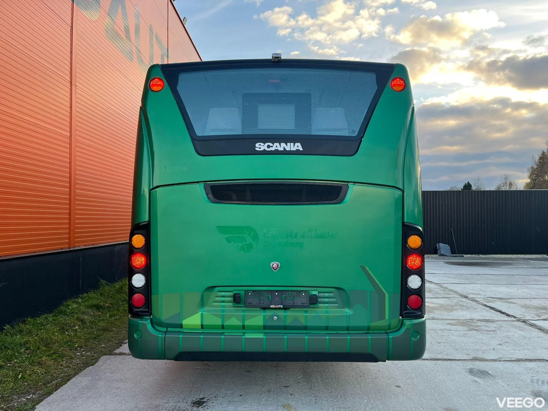 Scania K 320 40 SEATS / AC / AUXILIARY HEATER / WHEELCHAIR RAMP 235kW