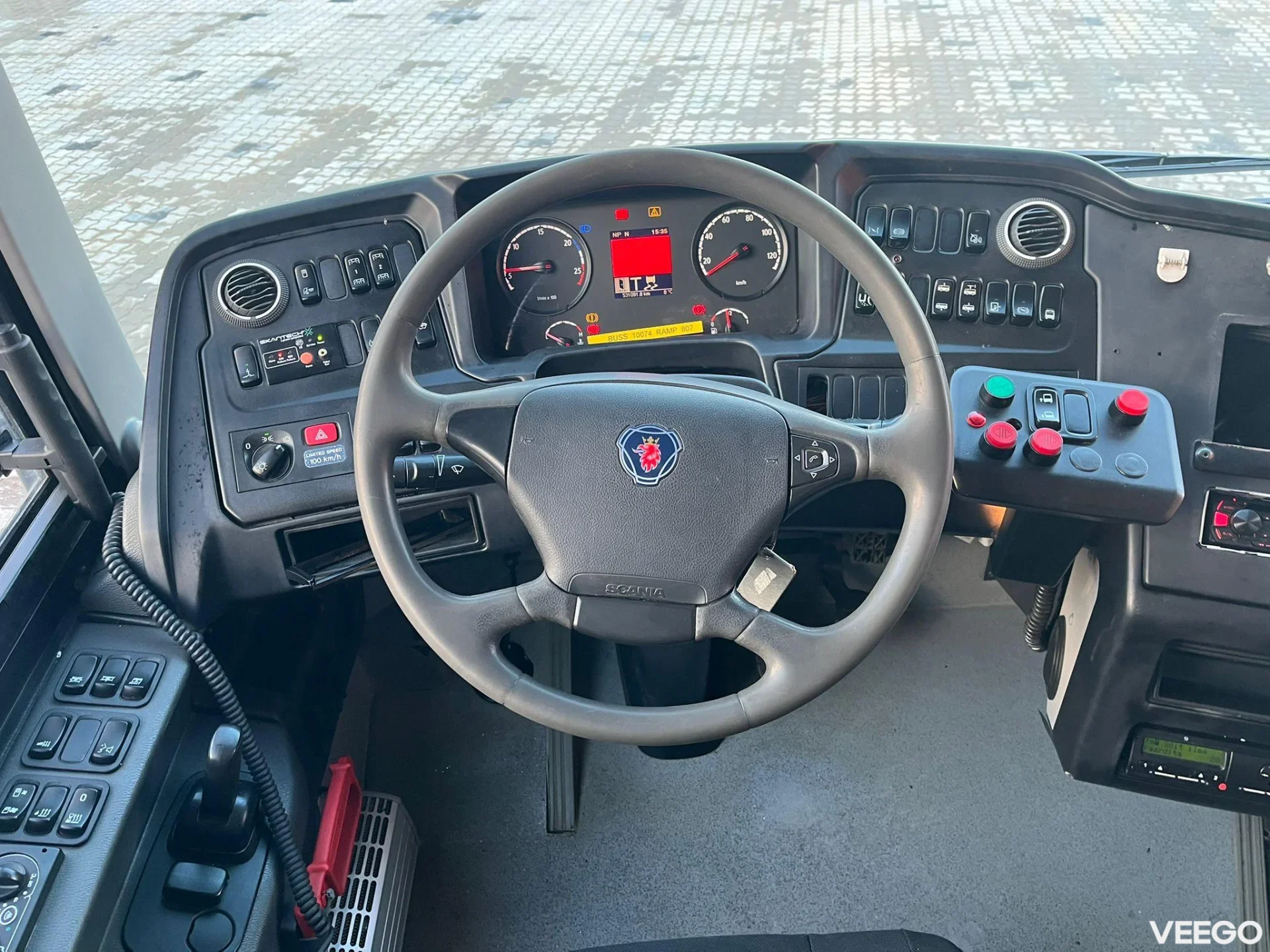 Scania K 320 40 SEATS / AC / AUXILIARY HEATER / WHEELCHAIR RAMP 235kW