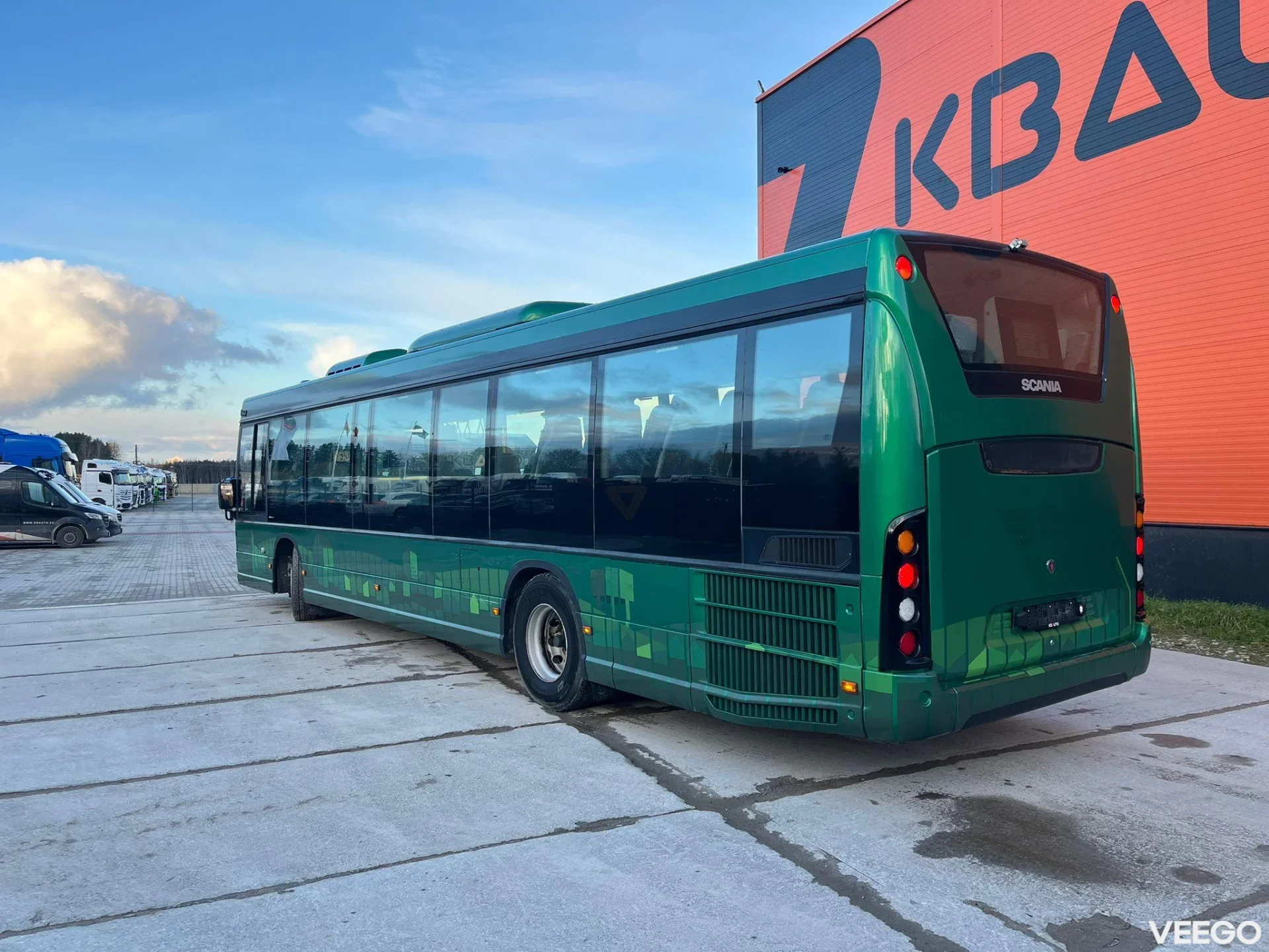Scania K 320 40 SEATS / AC / AUXILIARY HEATER / WHEELCHAIR RAMP 235kW