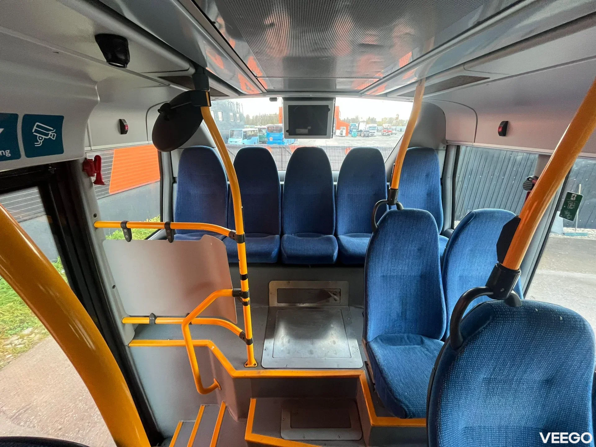 Scania K 280 44 SEATS / AC / AUXILIARY HEATER / WHEELCHAIR RAMP 206kW