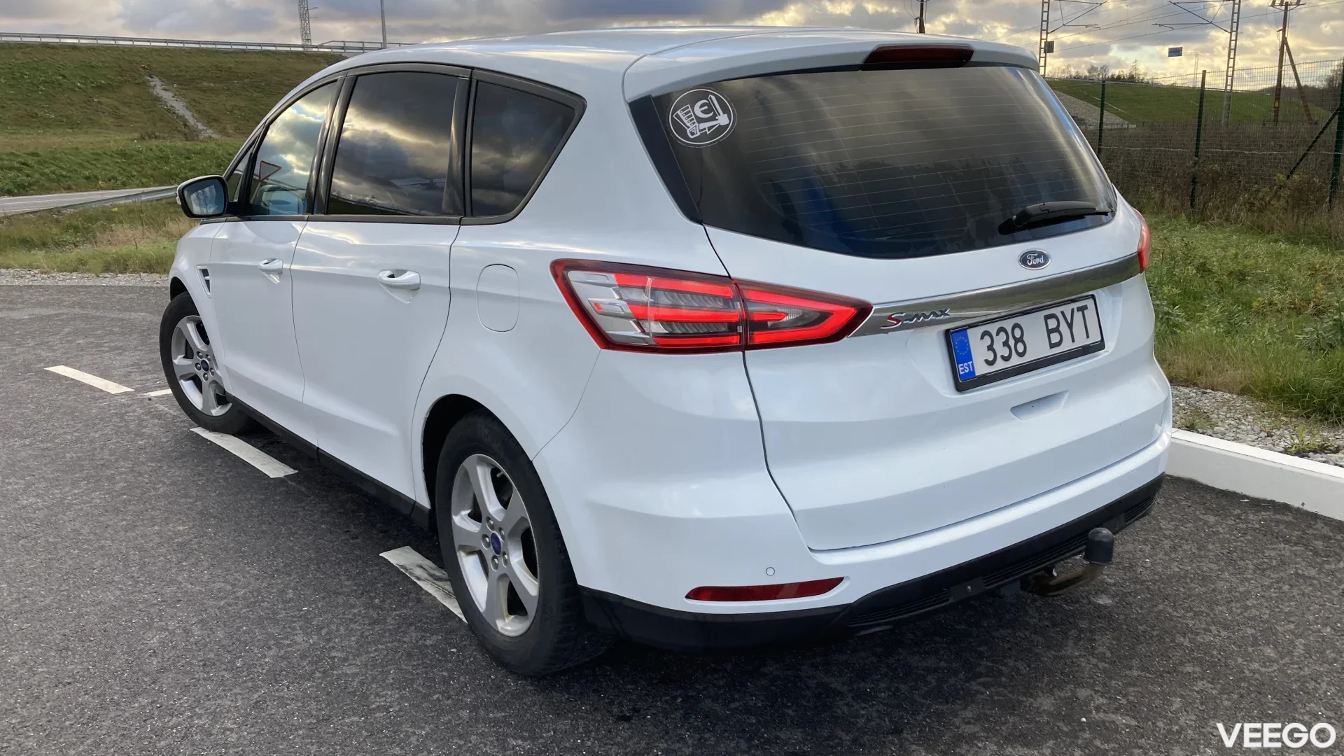 Ford S-MAX 2.0 110kW