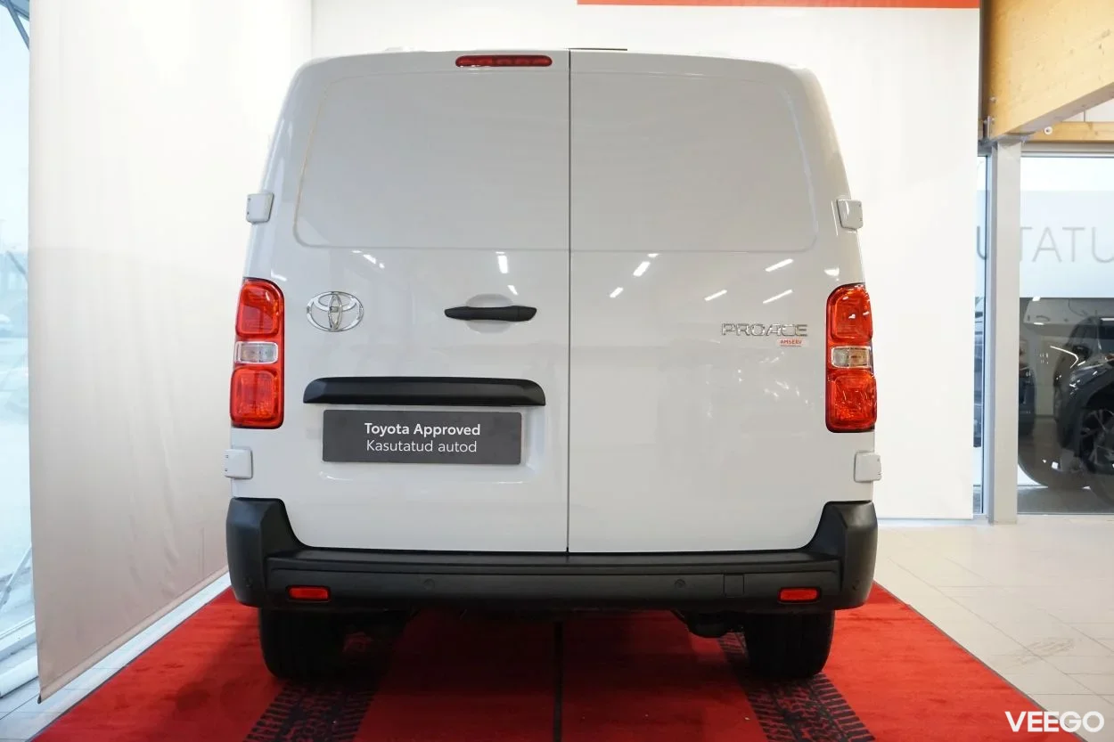 Toyota Proace Professional Plus 2 106kW