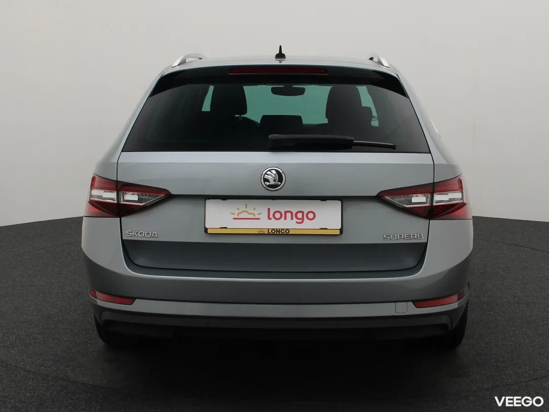 Skoda Superb 1.6 88kW