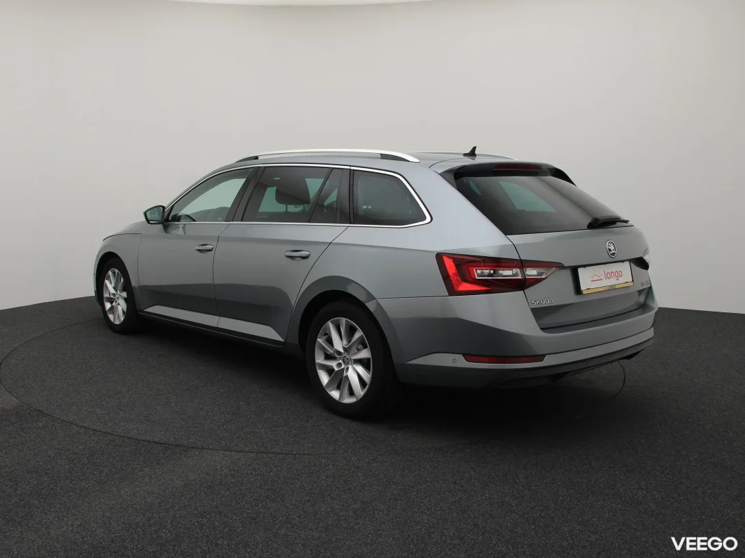Skoda Superb 1.6 88kW