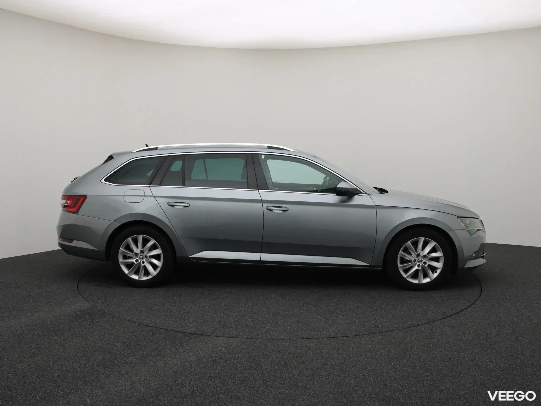 Skoda Superb 1.6 88kW