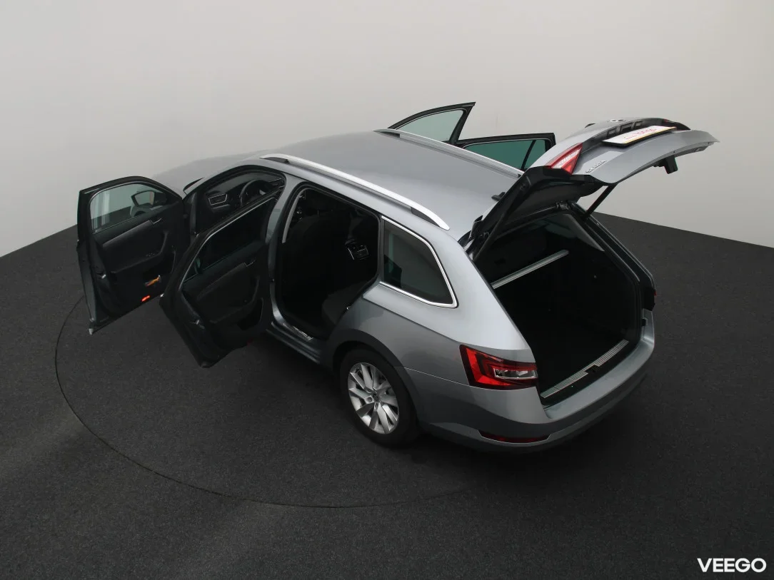 Skoda Superb 1.6 88kW