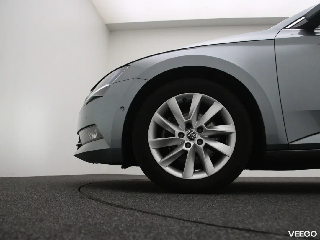 Skoda Superb 1.6 88kW