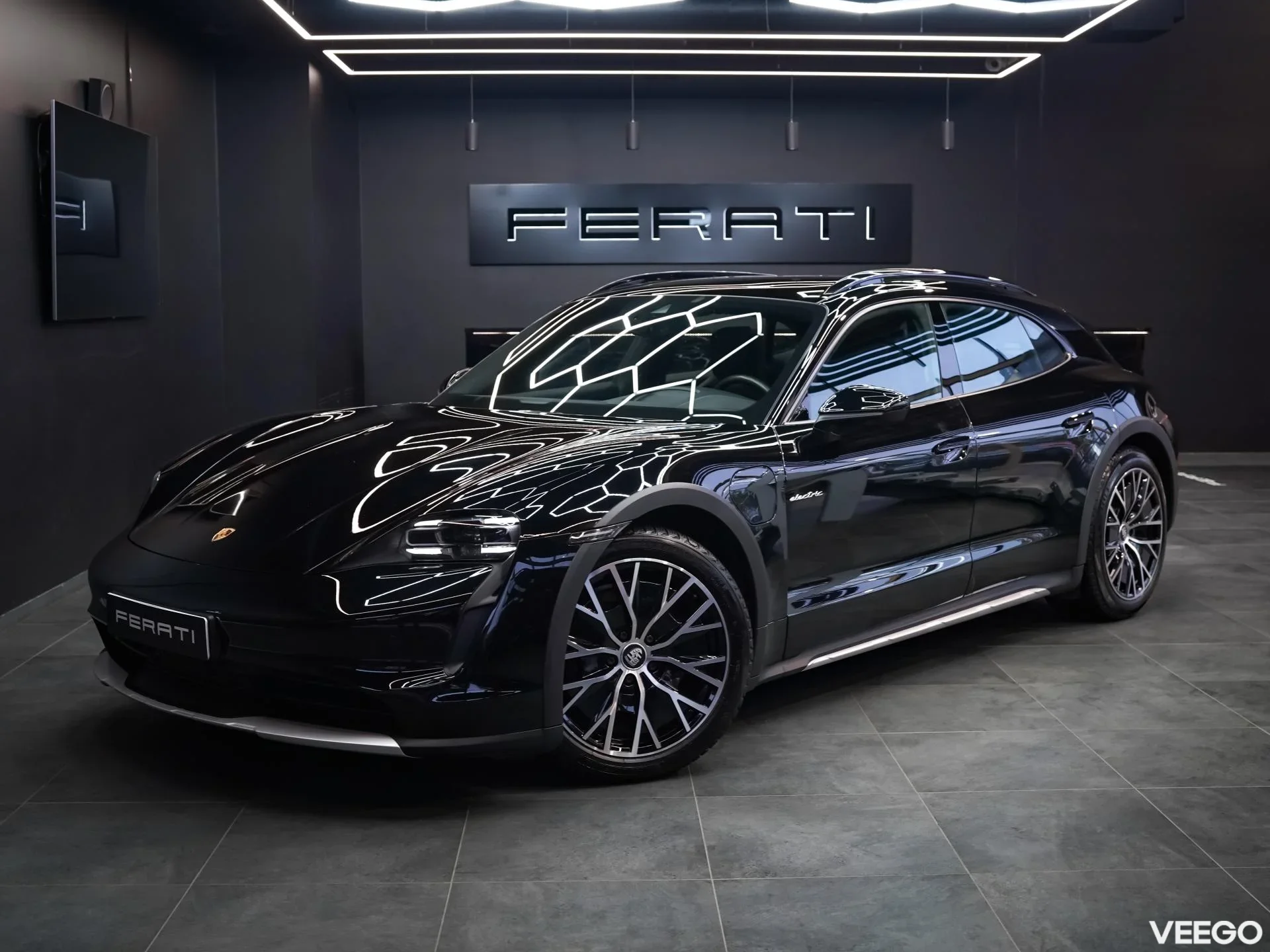 Porsche Taycan 350kW