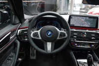 BMW 530 2.0 215kW thumbnail