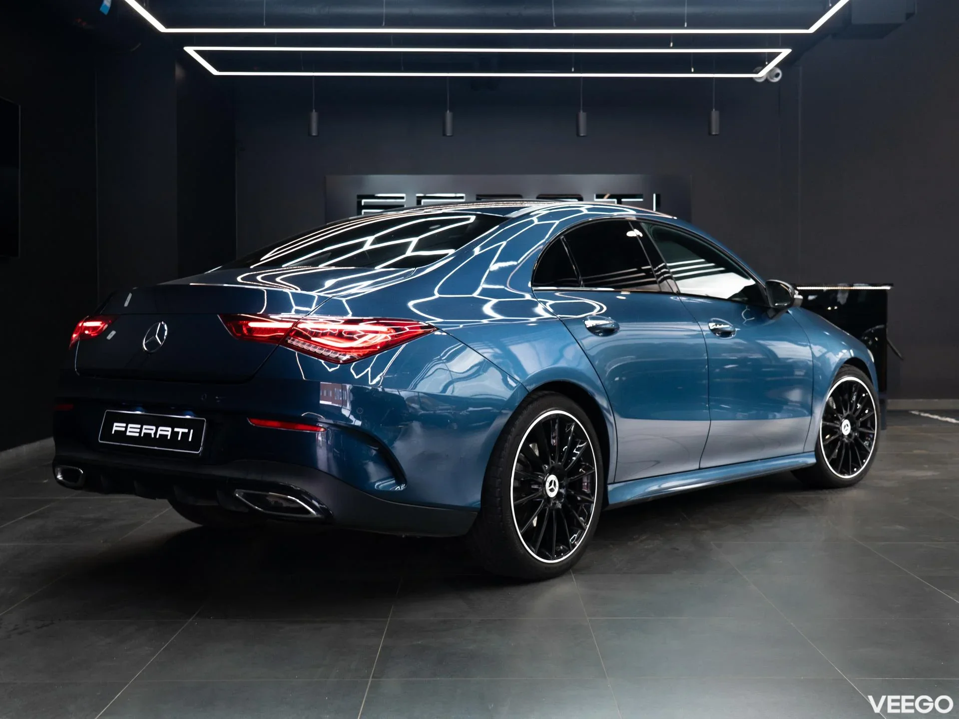 Mercedes-Benz CLA220 2.0 140kW