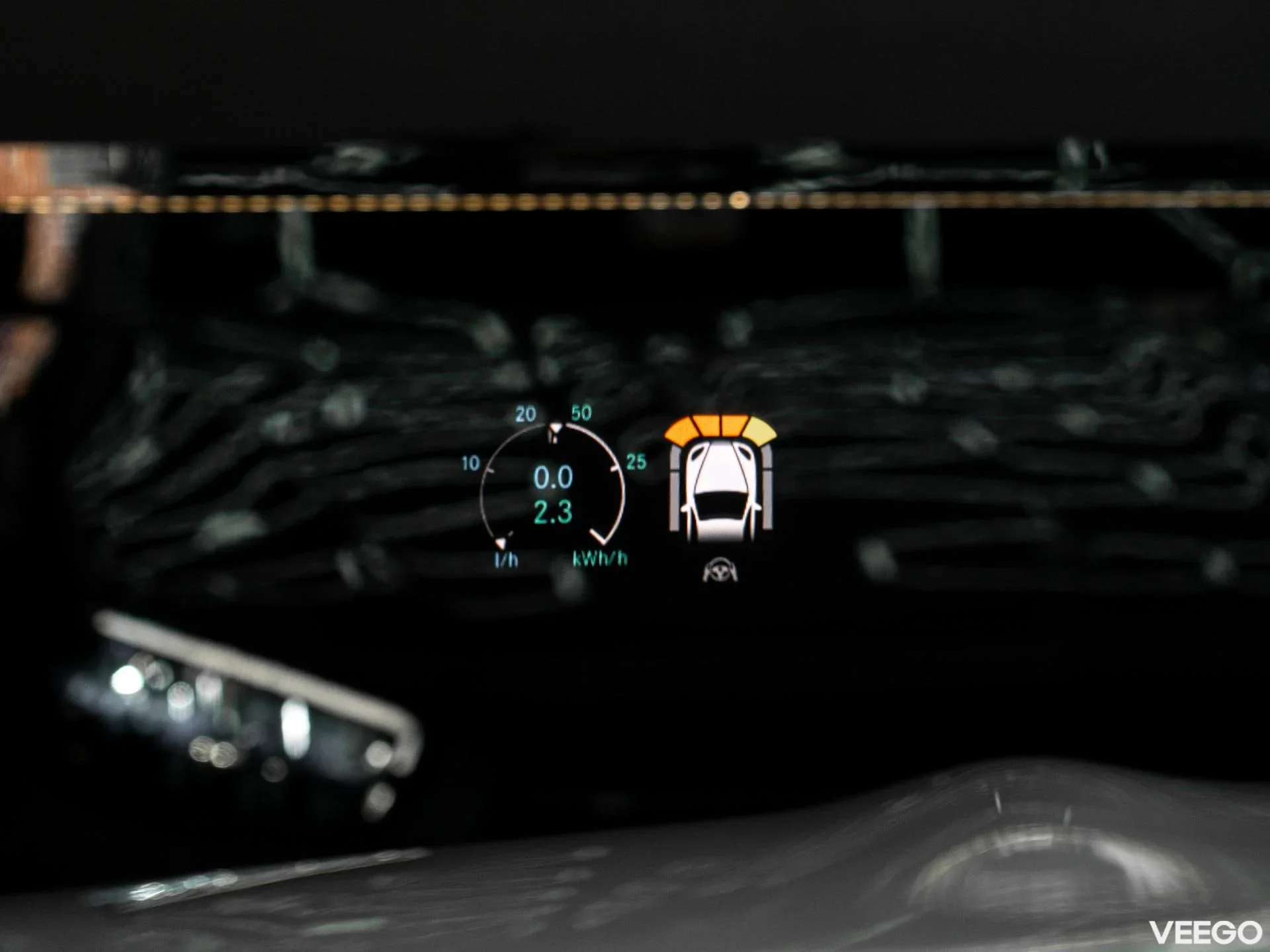 Mercedes-Benz E300 2.0 143kW