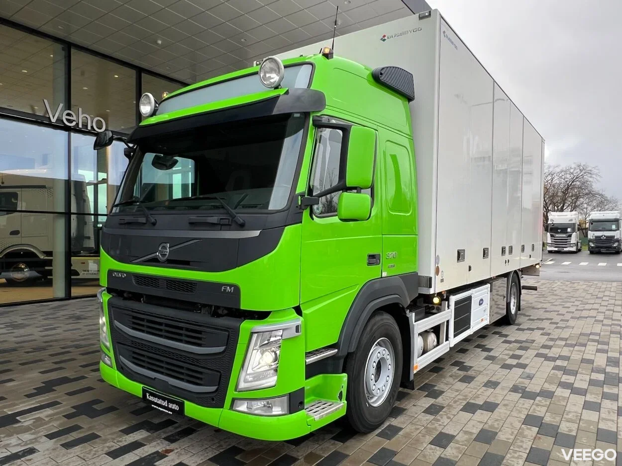 Volvo FM 370 Külmik Carrier avatava küljega 10.8 278kW