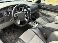 Dodge Magnum SRT8 6.1 318kW thumbnail