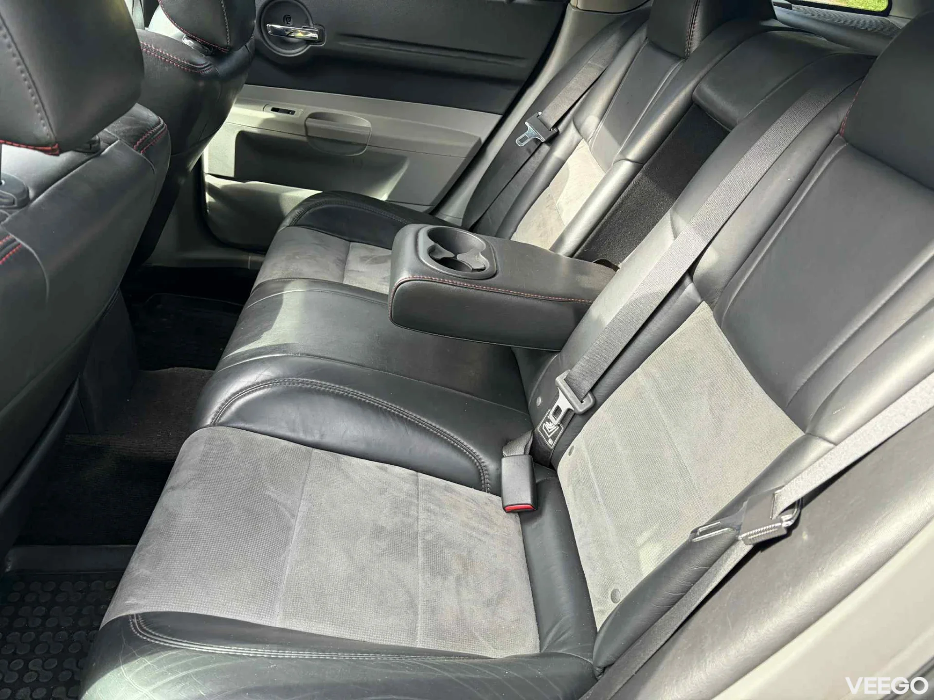 Dodge Magnum SRT8 6.1 318kW