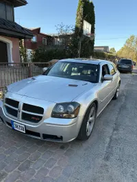 Dodge Magnum SRT8 6.1 318kW thumbnail