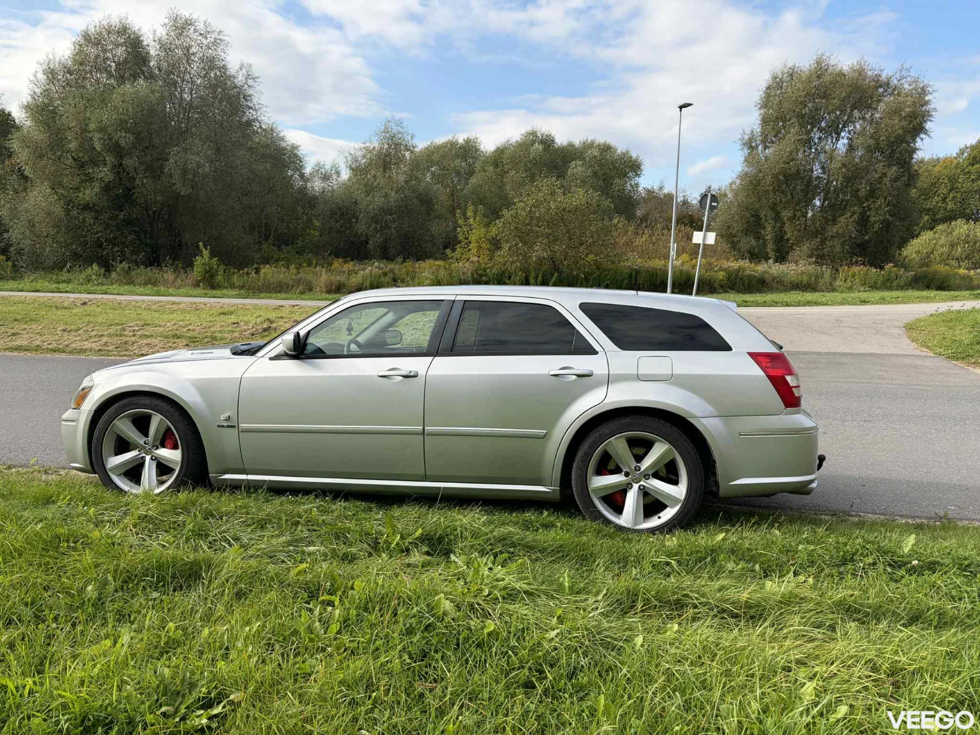 Dodge Magnum SRT8 6.1 318kW