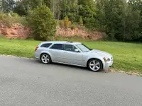 Dodge Magnum SRT8 6.1 318kW thumbnail