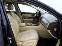 Jaguar XF 2.7 152kW thumbnail