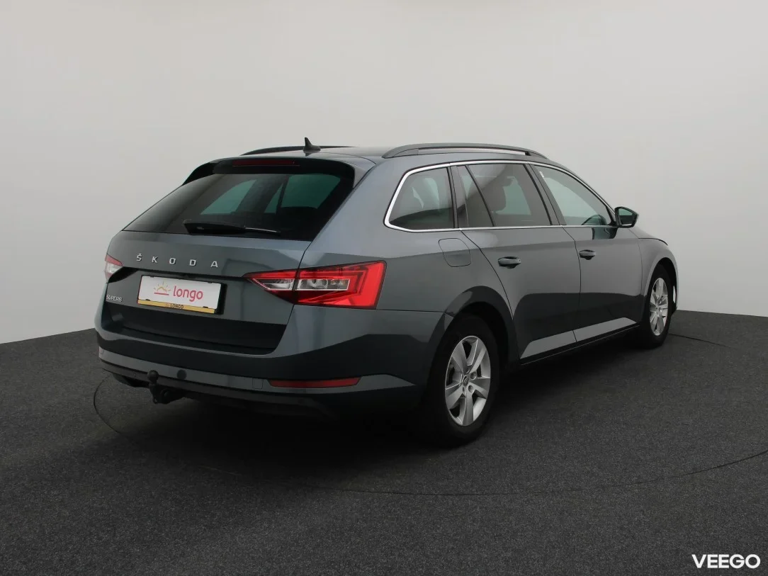 Skoda Superb 1.6 88kW