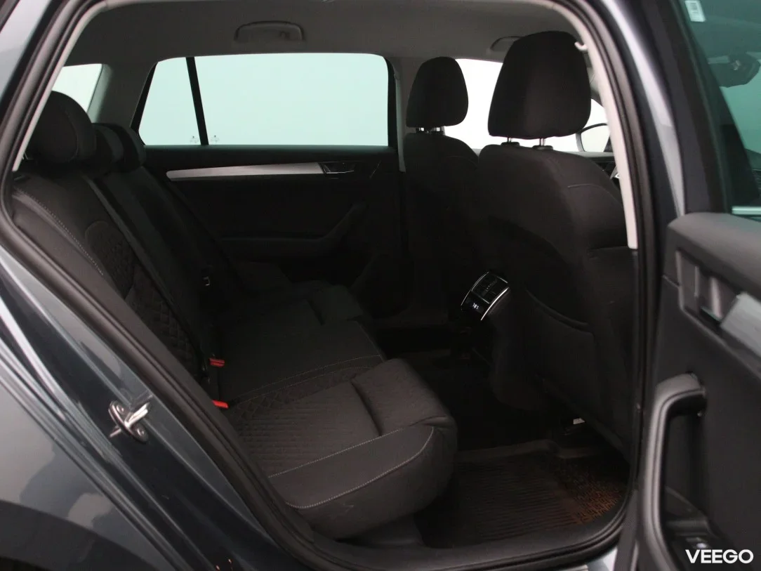 Skoda Superb 1.6 88kW