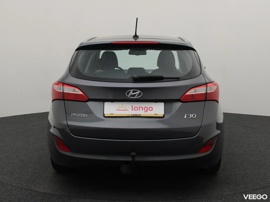 Hyundai i30 1.6 99kW
