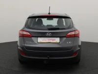 Hyundai i30 1.6 99kW thumbnail