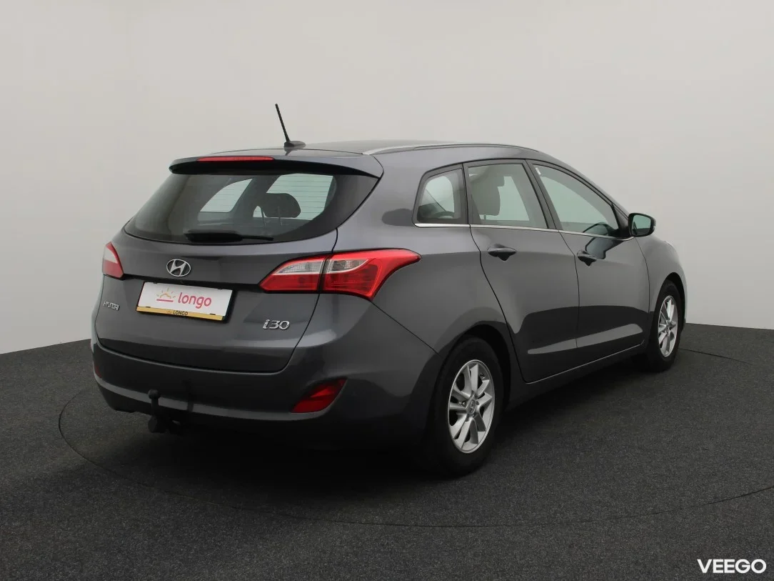 Hyundai i30 1.6 99kW