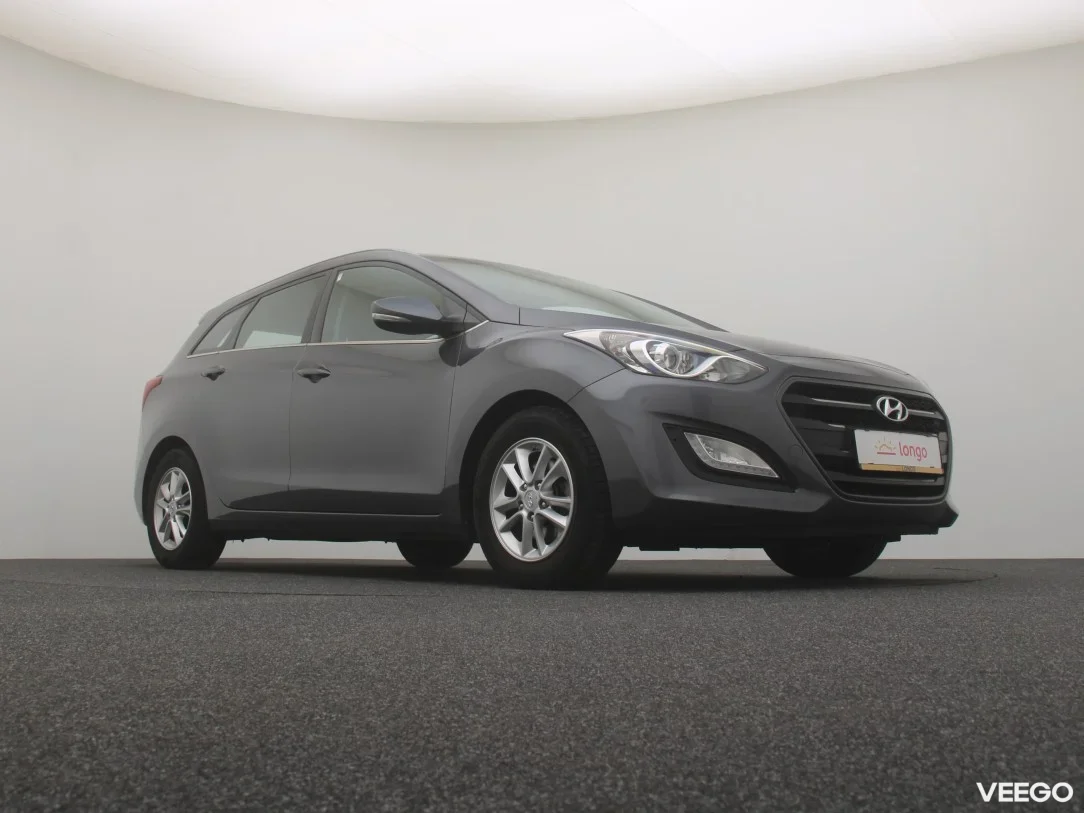 Hyundai i30 1.6 99kW