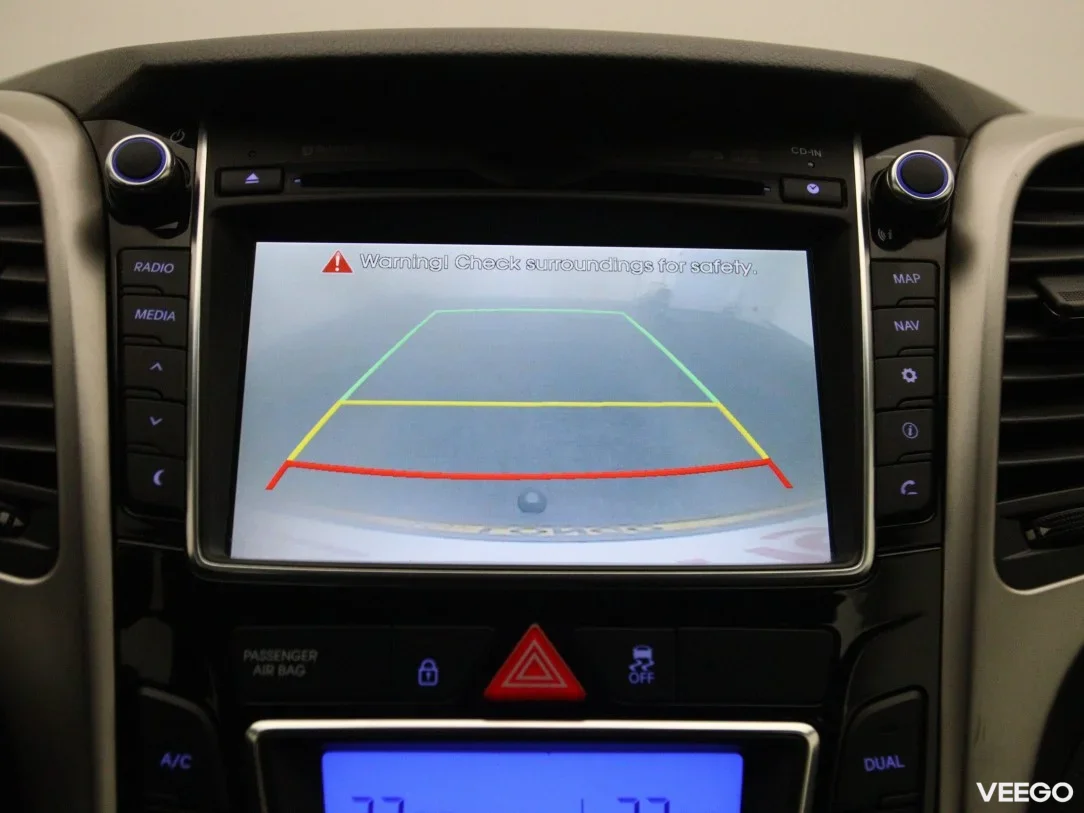 Hyundai i30 1.6 99kW