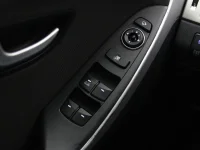 Hyundai i30 1.6 99kW thumbnail