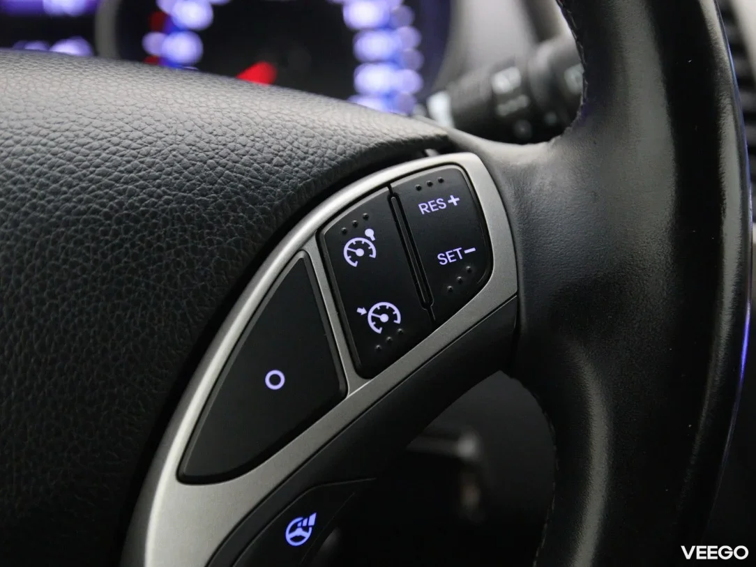 Hyundai i30 1.6 99kW