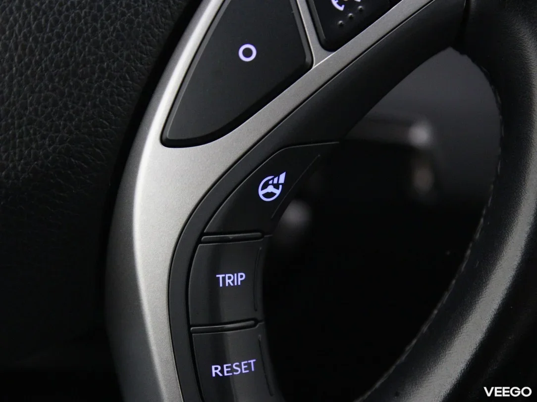 Hyundai i30 1.6 99kW