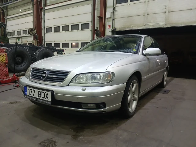 Image of Opel Omega 2.2 106kW
