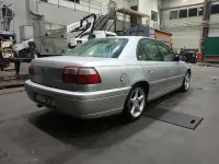Opel Omega 2.2 106kW thumbnail
