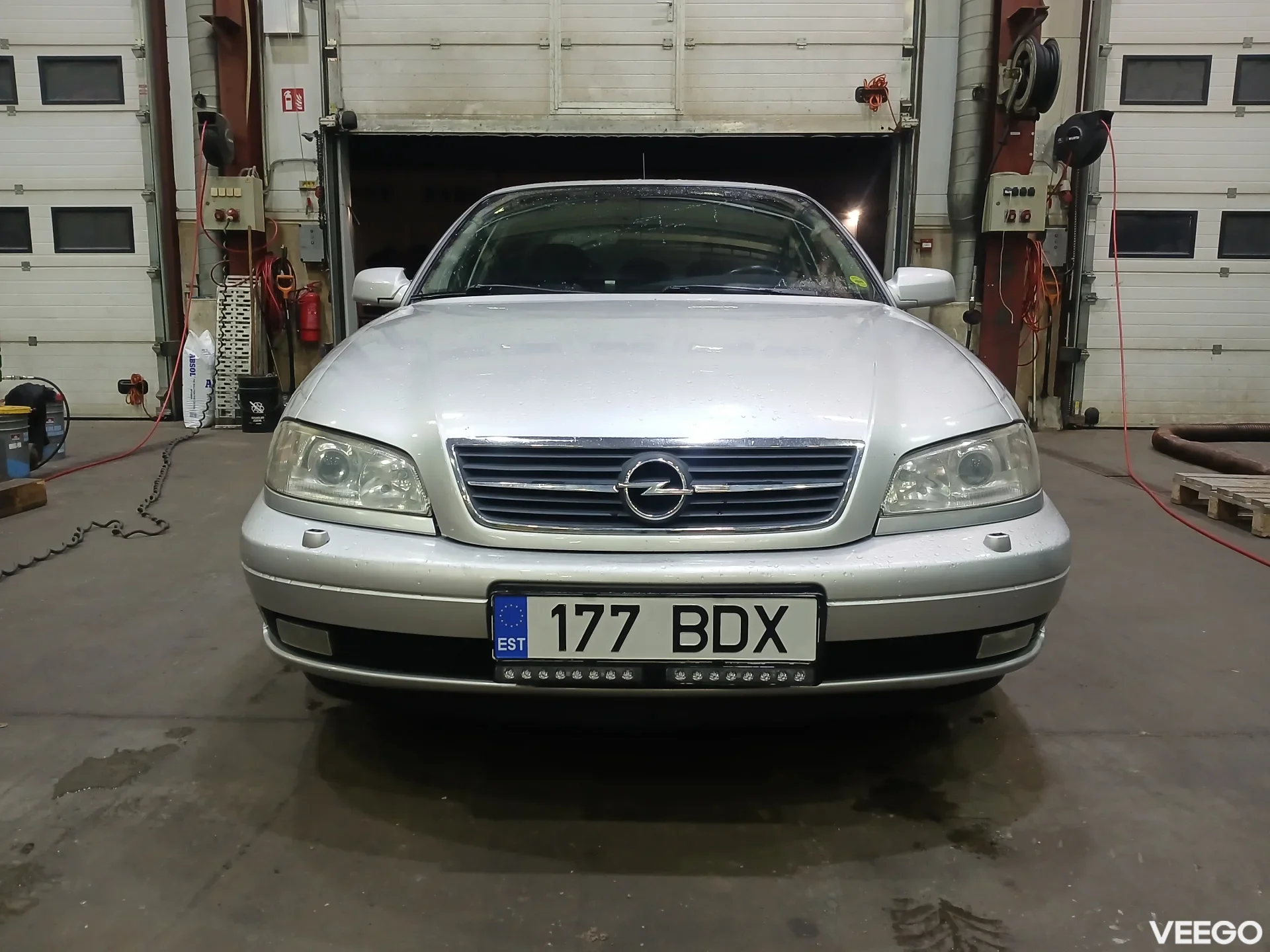 Opel Omega 2.2 106kW