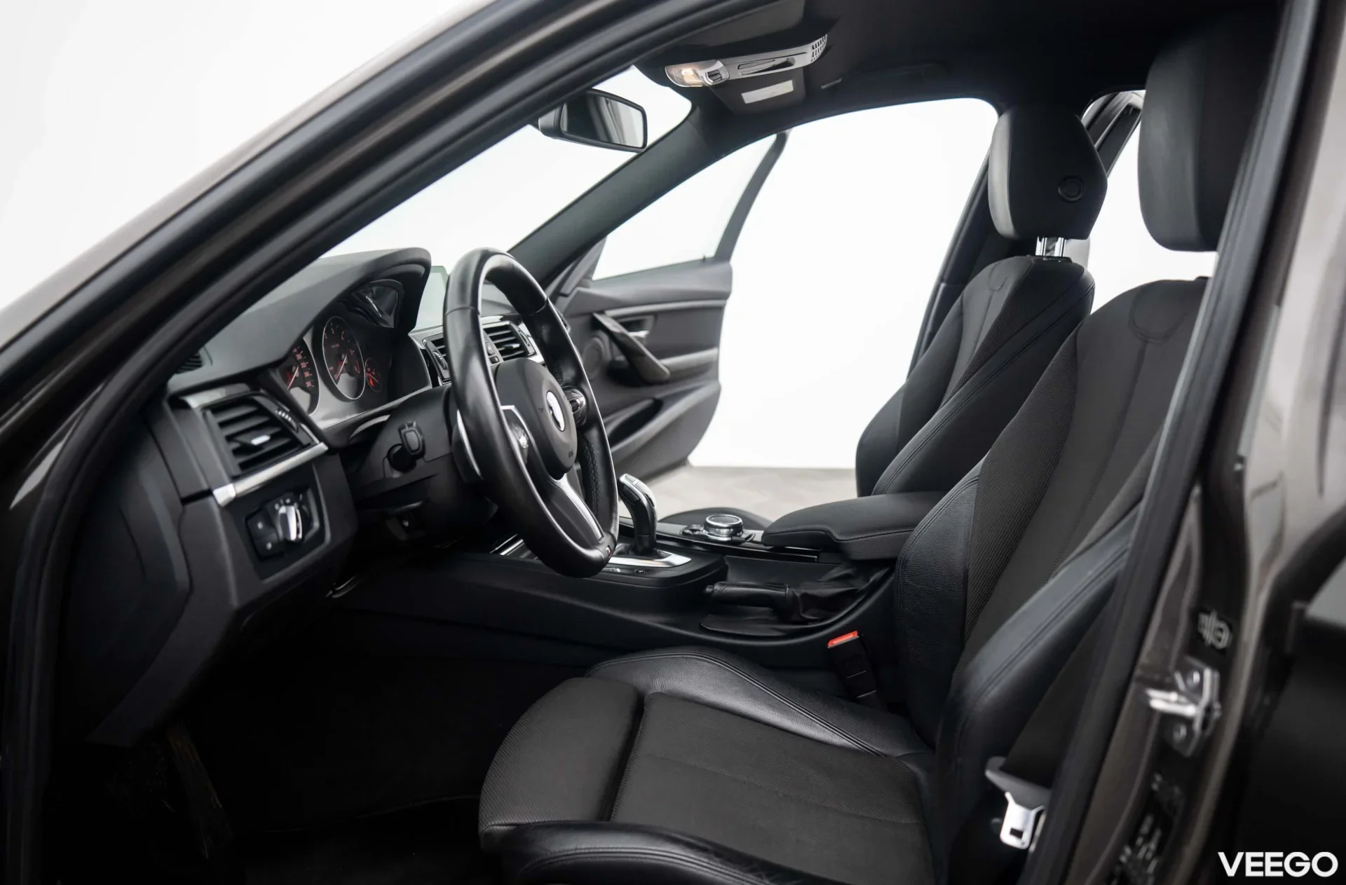 BMW 335 d xDrive Modern Line 3.0 230kW