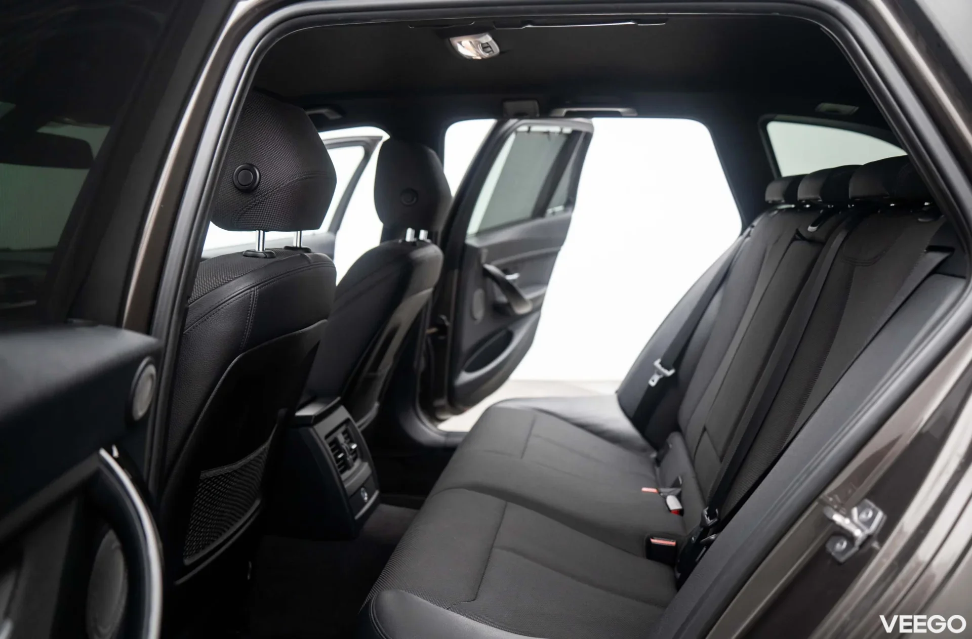 BMW 335 d xDrive Modern Line 3.0 230kW