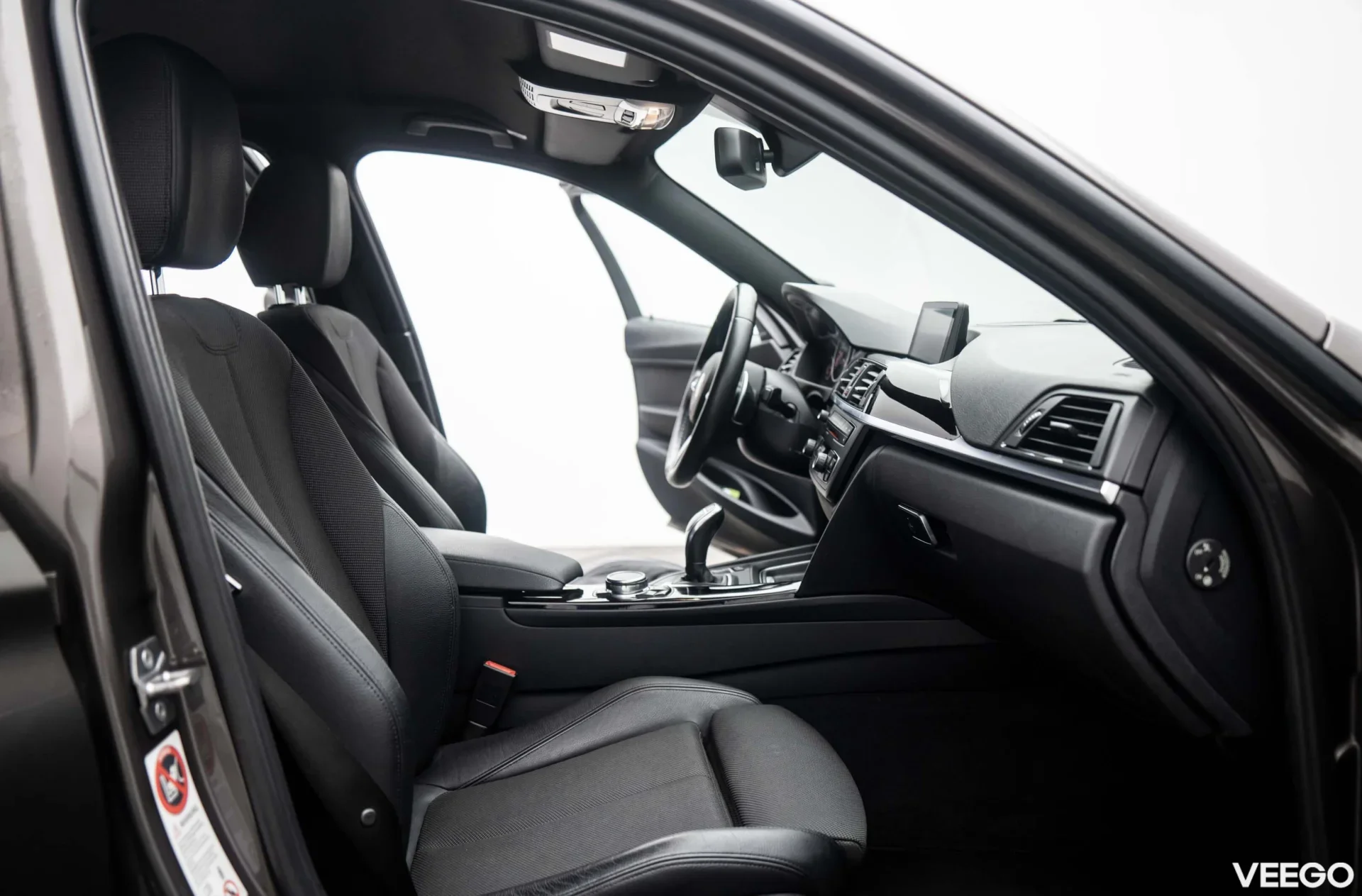 BMW 335 d xDrive Modern Line 3.0 230kW