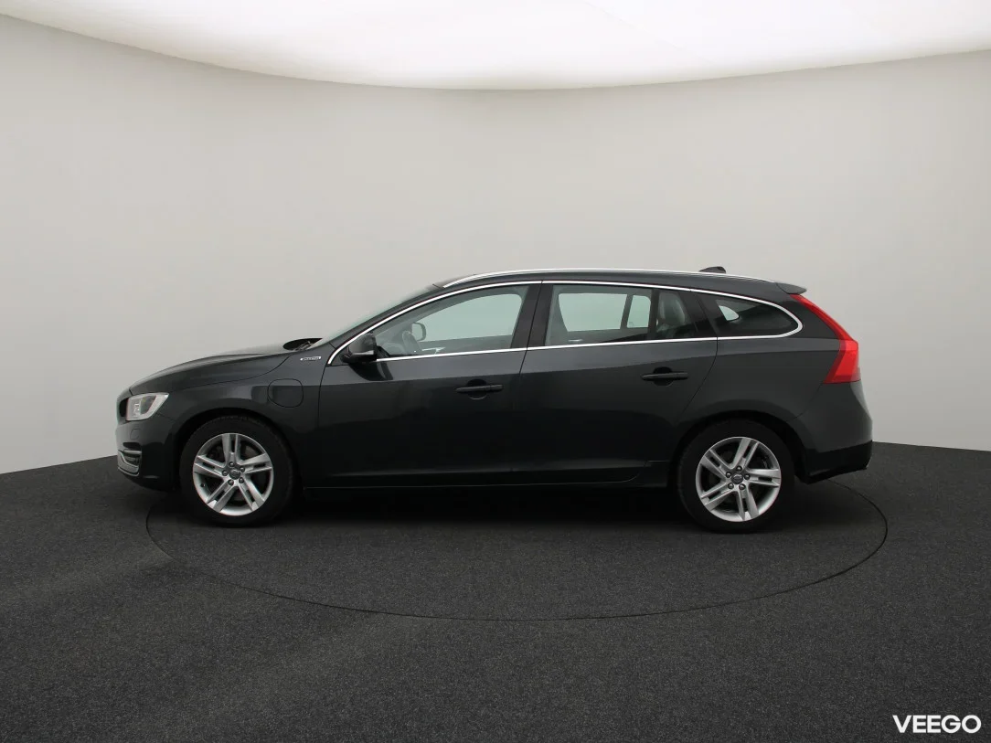 Volvo V60 2.4 158kW