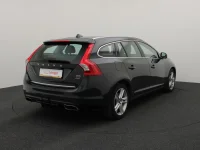Volvo V60 2.4 158kW thumbnail