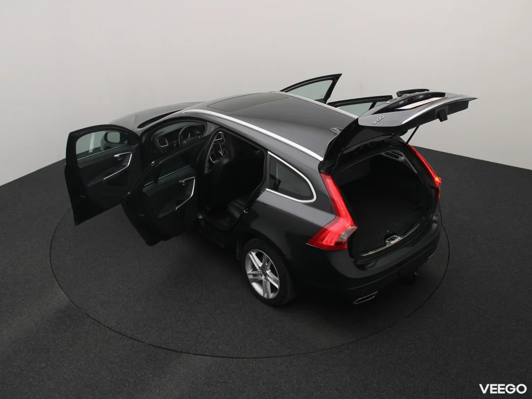 Volvo V60 2.4 158kW