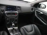 Volvo V60 2.4 158kW thumbnail