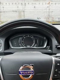 Volvo V60 2.0 140kW thumbnail