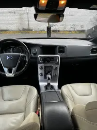 Volvo V60 2.0 140kW thumbnail