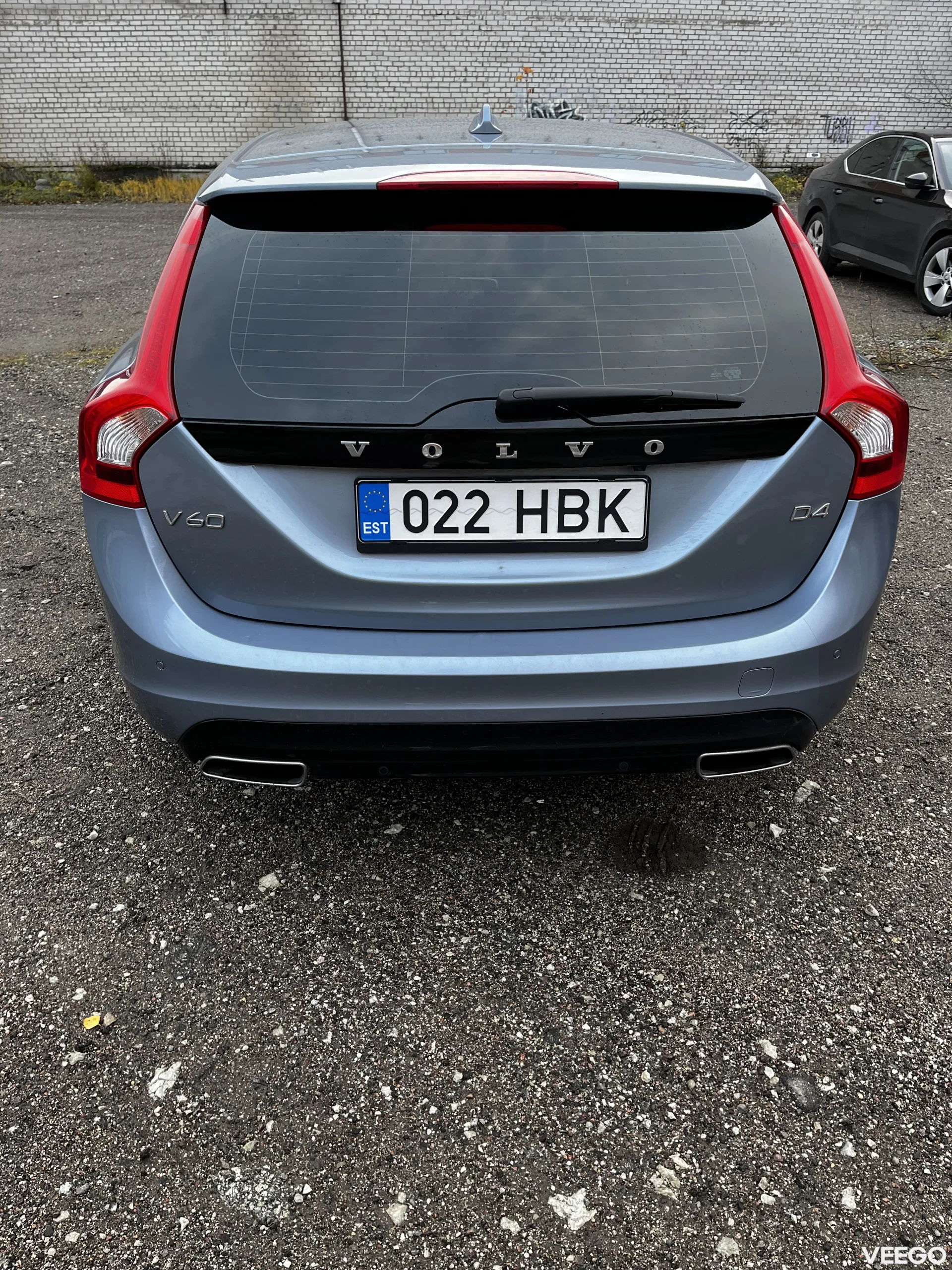 Volvo V60 2.0 140kW