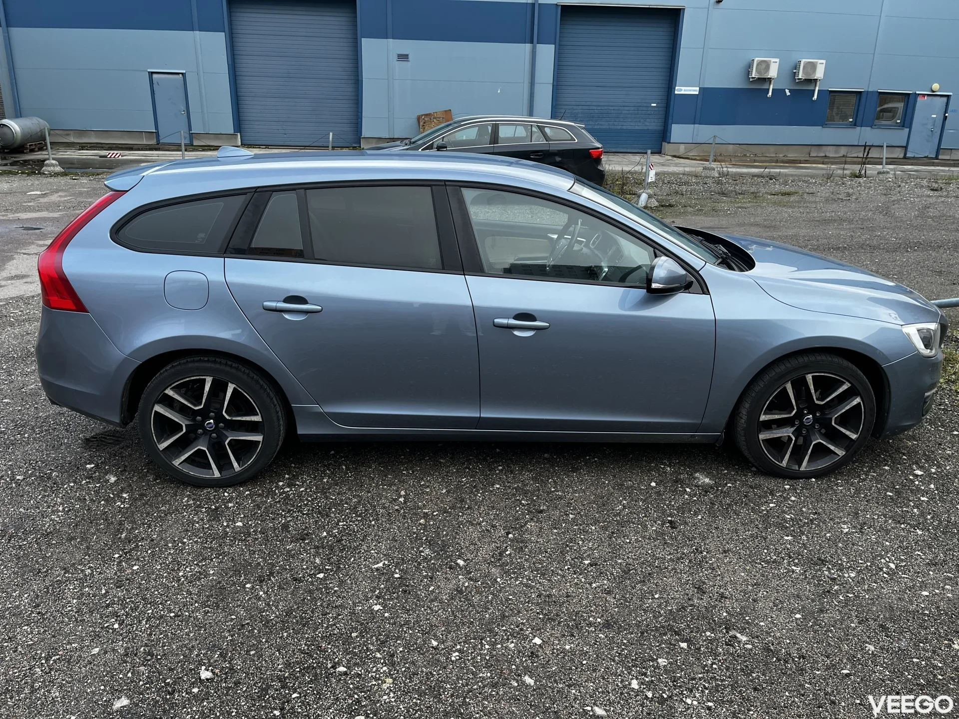 Volvo V60 2.0 140kW