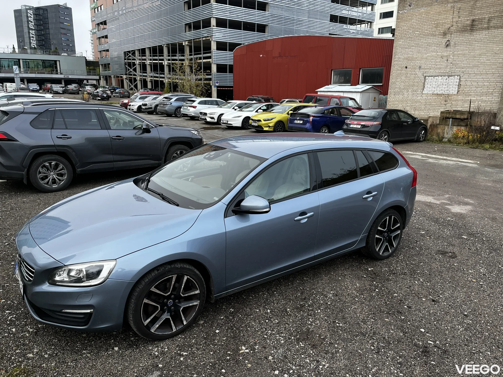 Volvo V60 2.0 140kW